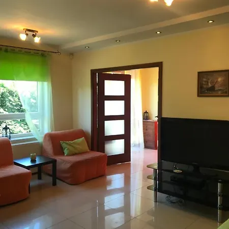 Olaf Z Ogrodem アパート *